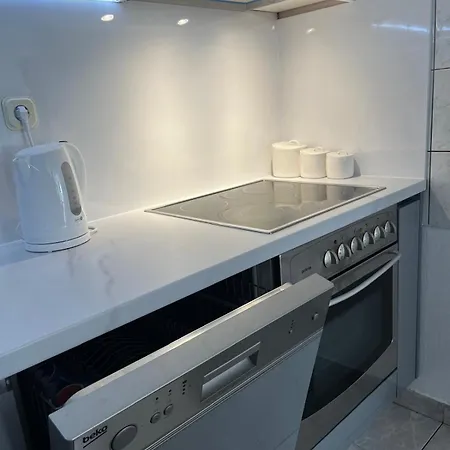 Teo Apartment *