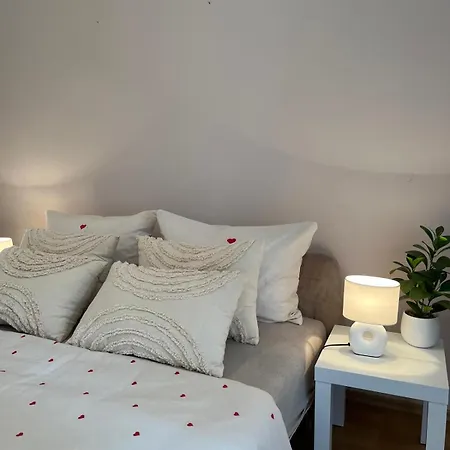 Teo Apartment *