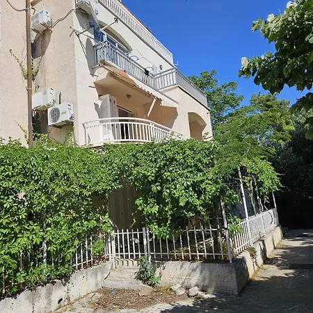Teo Apartment