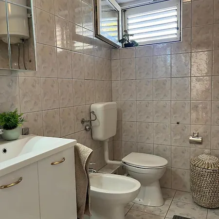 Teo Apartment *
